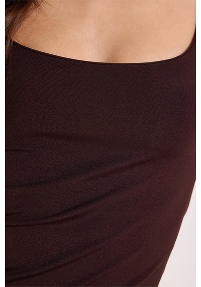 Tudors Kadın Slim Fit Dar Kesim Askılı Kare Yaka Sırtı Açık Sandy Kumaş Çıtçıtlı Kahverengi Body-51249