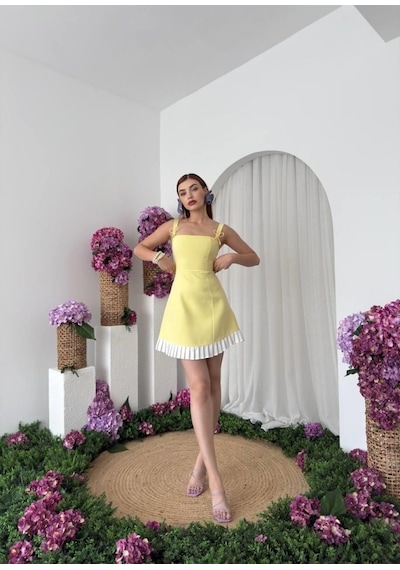 Moderie Butik Steel Fiyonk Detay Elbise Altın
