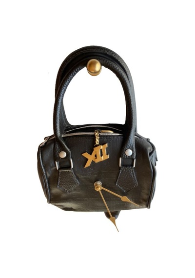 Antartidee Çanta Tasarımlı Duvar Saati / Handbag Clock Kırmızı Antartidee Çanta Tasarımlı Duvar Saati / Handbag Clock Kırmızı
