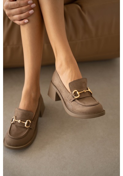 Selin Shoes Hily Gold Aksesuar Detay Kadın Loafer- Vizon Süet