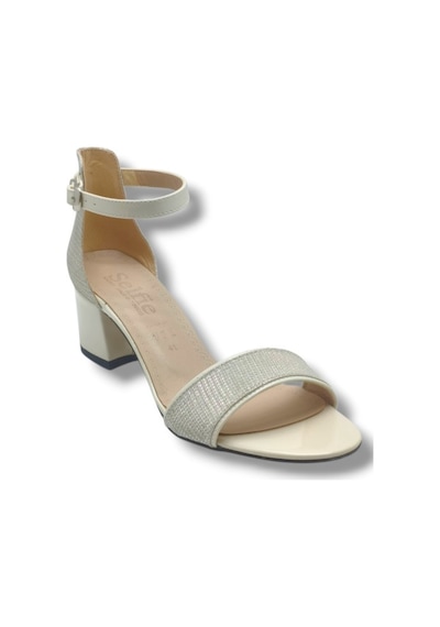 Selfie 4270-26 Simli Rugan Tek Bant Orta Topuk Büyük Numara Fashion Kadın Sandalet 5,5cm 41-43 Krem Selfie 4270-26 Simli Rugan Tek Bant Orta Topuk Büyük Numara Fashion Kadın Sandalet 5,5cm 41-43 Krem