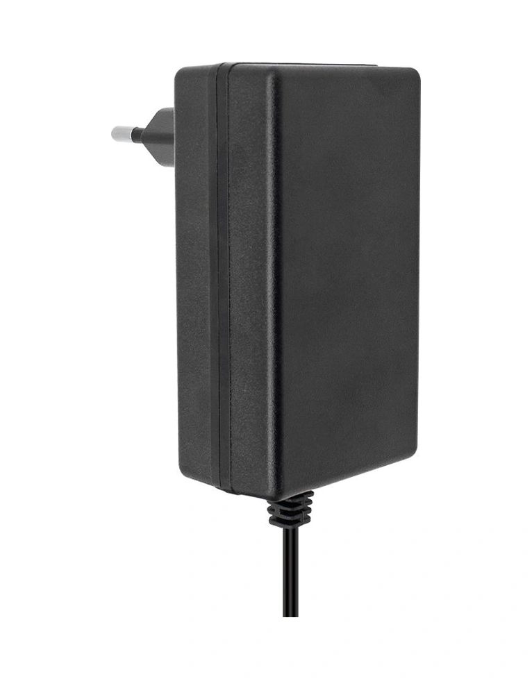 Weko 12 Volt 3.2 Amper 38 Watt Plastik Kasa Priz Tipi Adaptör