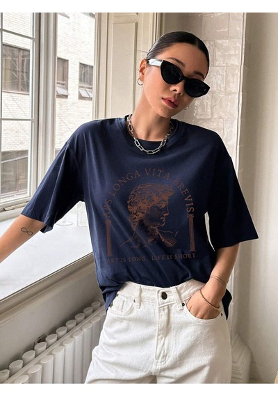 Uyguntarz Unisex Ars Longa Vita Brevis Baskılı Tasarım Tshirt Lacivert