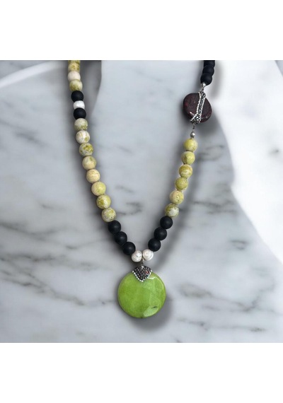Kırmızı Sanat Evi Yeşil Doğal Taş Uçlu Opal Ve Mat Oniks Doğal Taş Kolye