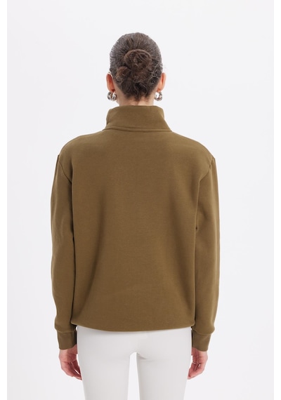 Tudors Kadın Relax Fit Rahat Kesim Pamuklu İçi Polarlı Yarım Fermuarlı Yeşil Dik Yaka Sweatshirt-42071 Yeşil Tudors Kadın Relax Fit Rahat Kesim Pamuklu İçi Polarlı Yarım Fermuarlı Yeşil Dik Yaka Sweatshirt-42071 Yeşil