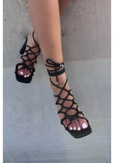 Moopimoda Kadın Zarif 9cm Yüksek Topuklu Sandalet Siyah