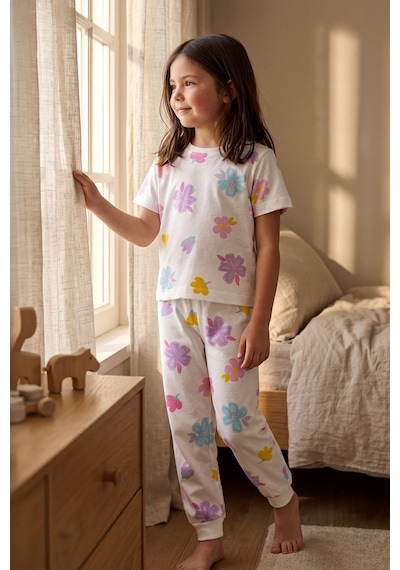 Zuzunga Pastel Renkli Çiçek Desenli Beyaz Kız Çocuk Pamuk Pijama Takımı Zuzunga Pastel Renkli Çiçek Desenli Beyaz Kız Çocuk Pamuk Pijama Takımı