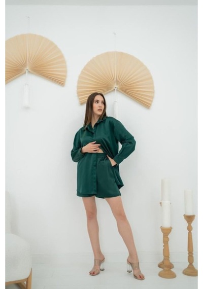 Butik İstanbul Zümrüt Saten Şortlu Takım