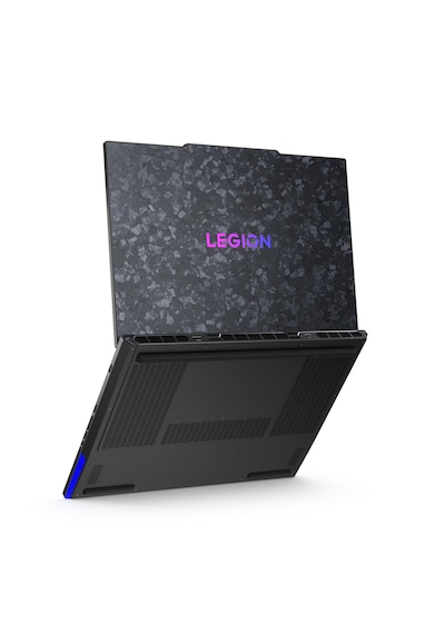 Lenovo Legion 9 18IAX10 83EY008NTR Ultra 9 275HX 192 GB 4 TB SSD RTX5090 18" W11P Dizüstü Bilgisayar
