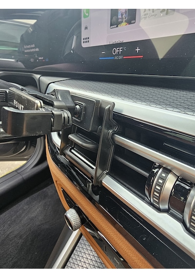 Bmw 4 Serisi G22 Lci Uyumlu Araca Özel İthal Telefon Tutucu