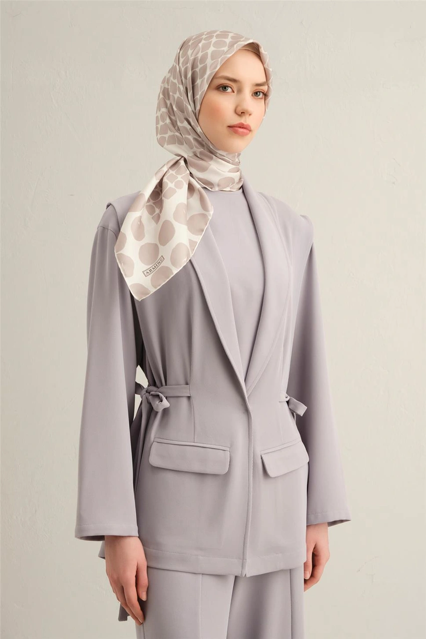 Armine Geometrik Desenli Saf İpek Twill Eşarp 9354d 83 Gri