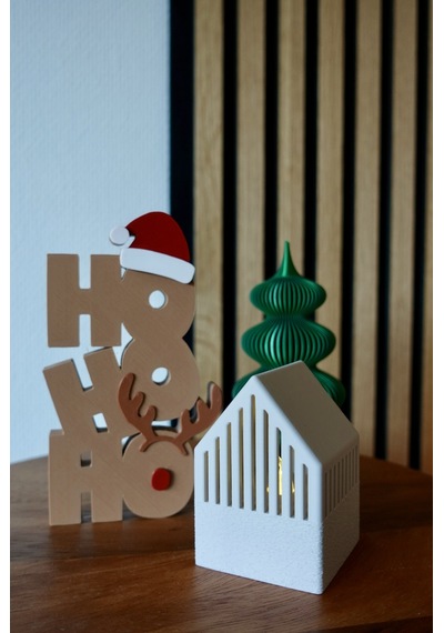 Ho Ho Ho Yazılı Noel Baba Şapkalı Ren Geyikli Dekoratif Yılbaşı Kelime Süsü