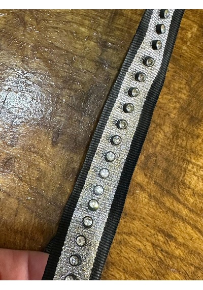 En 2 Cm Zirkon Taşlı Dekoratif Şerit Dikiş Aksesuarı 1 Metre