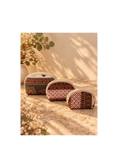 Badufa Home Etnik Kilim Desenli Fermuarlı El Askılı Makyaj Ve Organizer Çantası-3farklı Boy Bej-turuncu Bej-turuncu Badufa Home Etnik Kilim Desenli Fermuarlı El Askılı Makyaj Ve Organizer Çantası-3farklı Boy Bej-turuncu Bej-turuncu