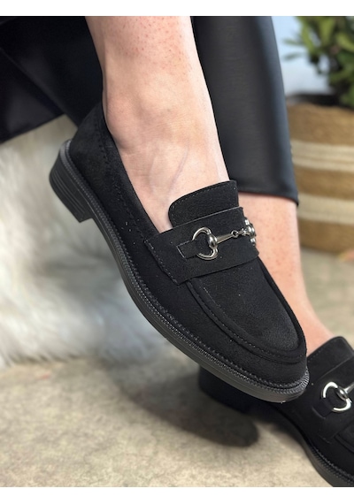 Günlük Kadın Siyah Loafer Klasik Desenli Taban Tokalı Oval Burunlu Makosen Ayakkabı 120 Siyah Süet Platin Günlük Kadın Siyah Loafer Klasik Desenli Taban Tokalı Oval Burunlu Makosen Ayakkabı 120 Siyah Süet Platin
