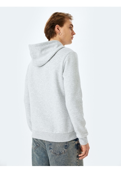 Koton Reglan Kollu Pamuk Karışımlı Kapşonlu Şardonlu Dikiş Detaylı Basic Hoodie Gri 5wam70261mk Koton Reglan Kollu Pamuk Karışımlı Kapşonlu Şardonlu Dikiş Detaylı Basic Hoodie Gri 5wam70261mk