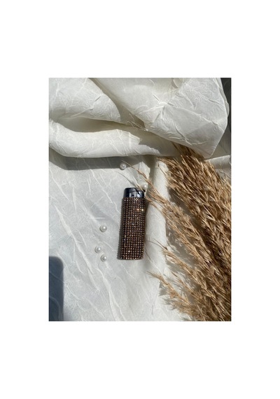 Rose Gold Taşlı Çakmak Dolum Yapılanilmekte Rüzgara Karşı Dayanıklı