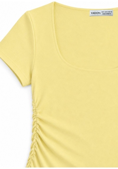 Vadon 1006 Kadın Pamuklu Kare Yaka Yan Büzgü Detaylı Basic Crop T-shirt Bluz Tereyağı Sarısı Sarı Vadon 1006 Kadın Pamuklu Kare Yaka Yan Büzgü Detaylı Basic Crop T-shirt Bluz Tereyağı Sarısı Sarı