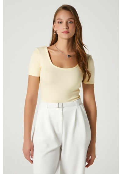 Kadın Favor Lux Touch Yumuşak Doku U Yaka Tereyağı Sarısı Bluz Tereyağı Sarısı