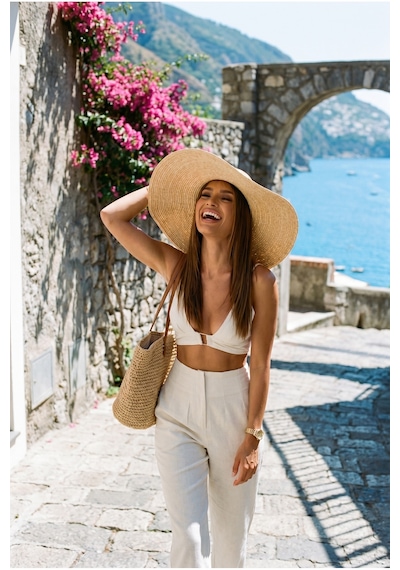 Fashion Cocktail Derin Geniş Göğüs Dekolteli Sexy Kare Metal Tokalı Dokulu Keten Seksi Sütyensiz Çamaşırsız Giyilen Crop Pantolon Tatil Yazlık Takım Set ekru Fashion Cocktail Derin Geniş Göğüs Dekolteli Sexy Kare Metal Tokalı Dokulu Keten Seksi Sütyensiz Çamaşırsız Giyilen Crop Pantolon Tatil Yazlık Takım Set ekru