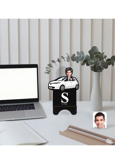 Kişiye Özel Plakalı Erkek Renault Zoe Karikatürlü Ahşap Biblo Tel