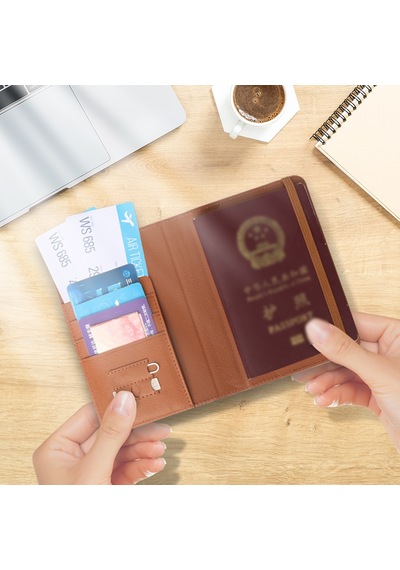 Micflip K02 İos Cihazlar İçin Findmy Özellikli Pasaport Kart Ve Sim Bölmeli Deri Cüzdan Kahverengi