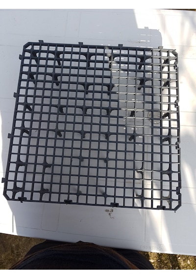 Kümes Taban Izgara 50cm ×50cm Yüksekli̇k 8 Cm 5 M2 20  Adet