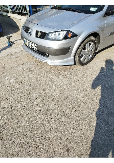 MEGANE 2 ÖN TAMPON EKİ MAKYAJSIZ KASA (FAZ 1)