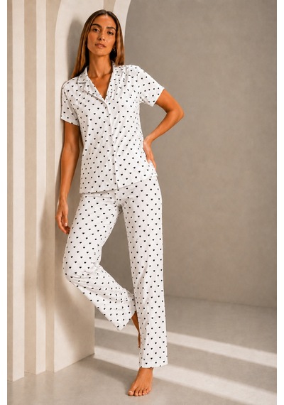 Kadın Kısa Kol Rahat Kalıp Şık Kar Beyaz Pijama Takımı