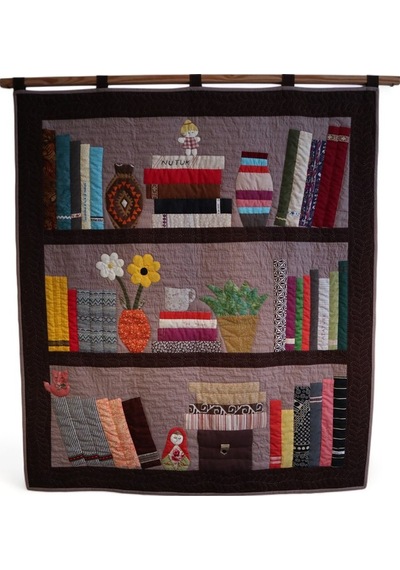 Patchwork Üç Raf Kitaplık Duvar Panosu