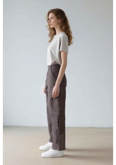 DeFacto Straight Fit Kışlık Gabardin Pantolon Kargo Cepli Normal Bel Düz Paça D3762AX24AUGR310 Gri