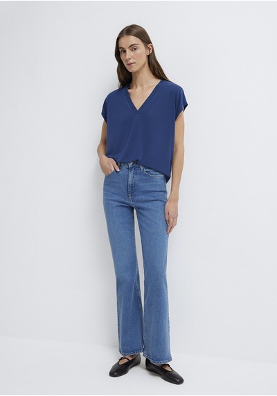Mavi - Lux Touch Tencel V Yaka Lacivert Modal Tişört 1612250-70491 Lacivert