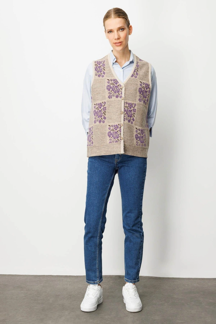 Desen Triko Kadın Pıtırcık Çiçekli Patchwork Keçe Yün Yelek Bej Mor Bej Mor