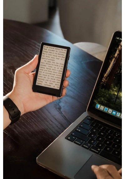 Xteink X4 Ultra Ince Manyetik Ereader E-kitap Okuyucu E-kitap Okuyucular Siyah