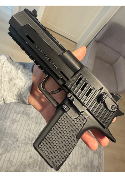 Tetikten Atışlı Desert Eagle 3d