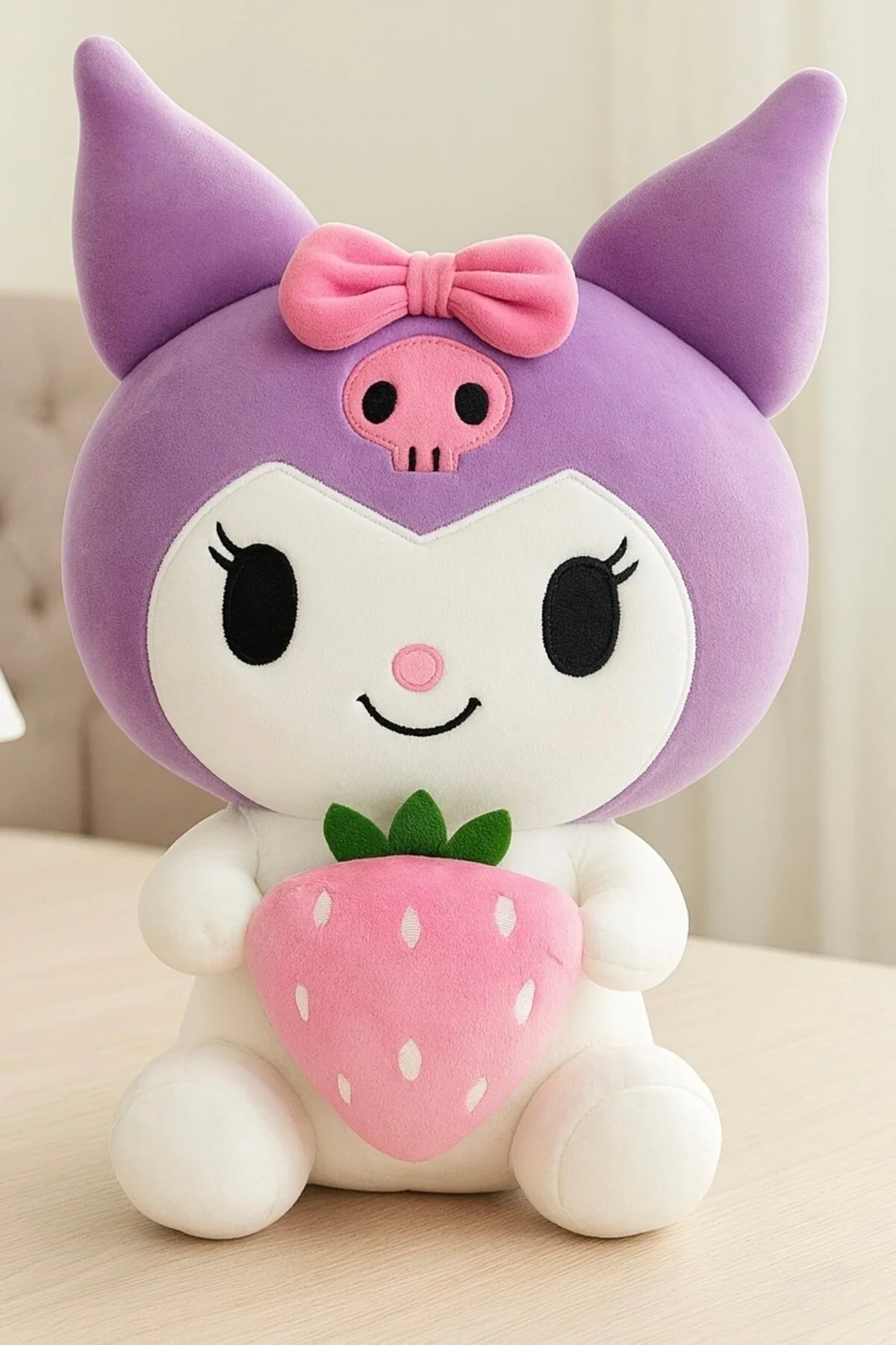 Kuromi Pembe Çilekli 40 Cm Tatlı & Hediye Edilebilir Oyuncak Açık Mor