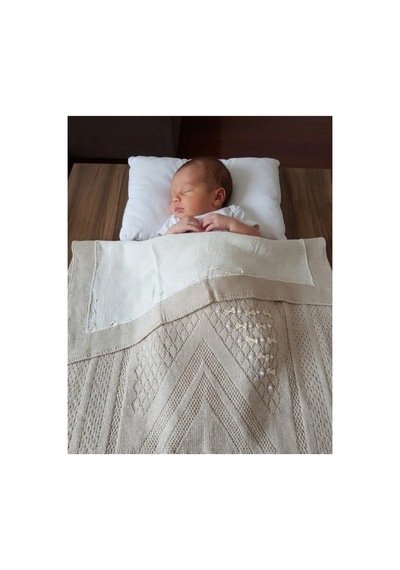 Ajurlu Pamuklu Örgü Bebek Battaniyesi -patik Hediyeli- Fiyonklu - İçi Wellsoft Tüylü - 80x100 CM Bej - 855335132 Bej