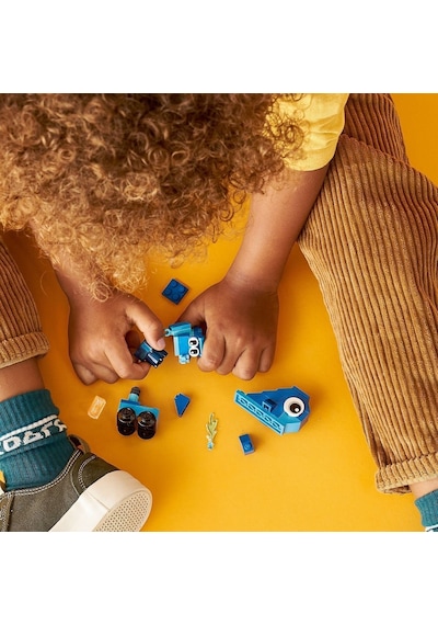 LEGO® Classic 11006 Yaratıcı Mavi Yapım Parçaları 52 Parça
