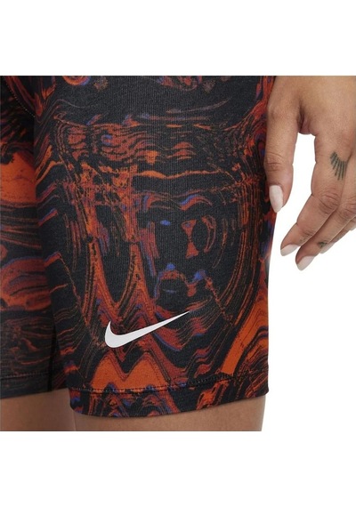Nike Nıke Sportswear Essentıals Kadın Şort Dm4738-010