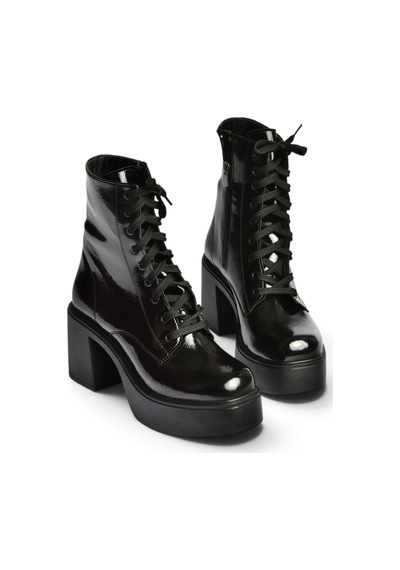 Fox Shoes V726681502 Siyah Rustik Kalın Topuklu Bağcıklı Postal Bot