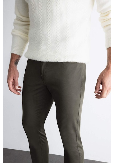 Defacto Chino Kanvas Pantolon Slim Fit Dar Kesim Pamuklu Esnek Dar Paça C9441AX24AUKH444 Haki Defacto Chino Kanvas Pantolon Slim Fit Dar Kesim Pamuklu Esnek Dar Paça C9441AX24AUKH444 Haki