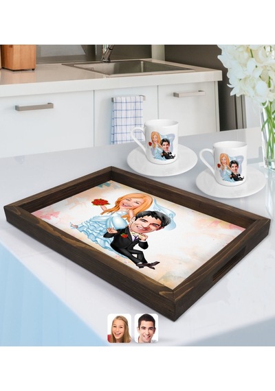 Kişiye Özel Evleniyoruz Karikatürlü Doğal Ahşap Tepsi Ve 2 Li Kahve Fincan Seti-2