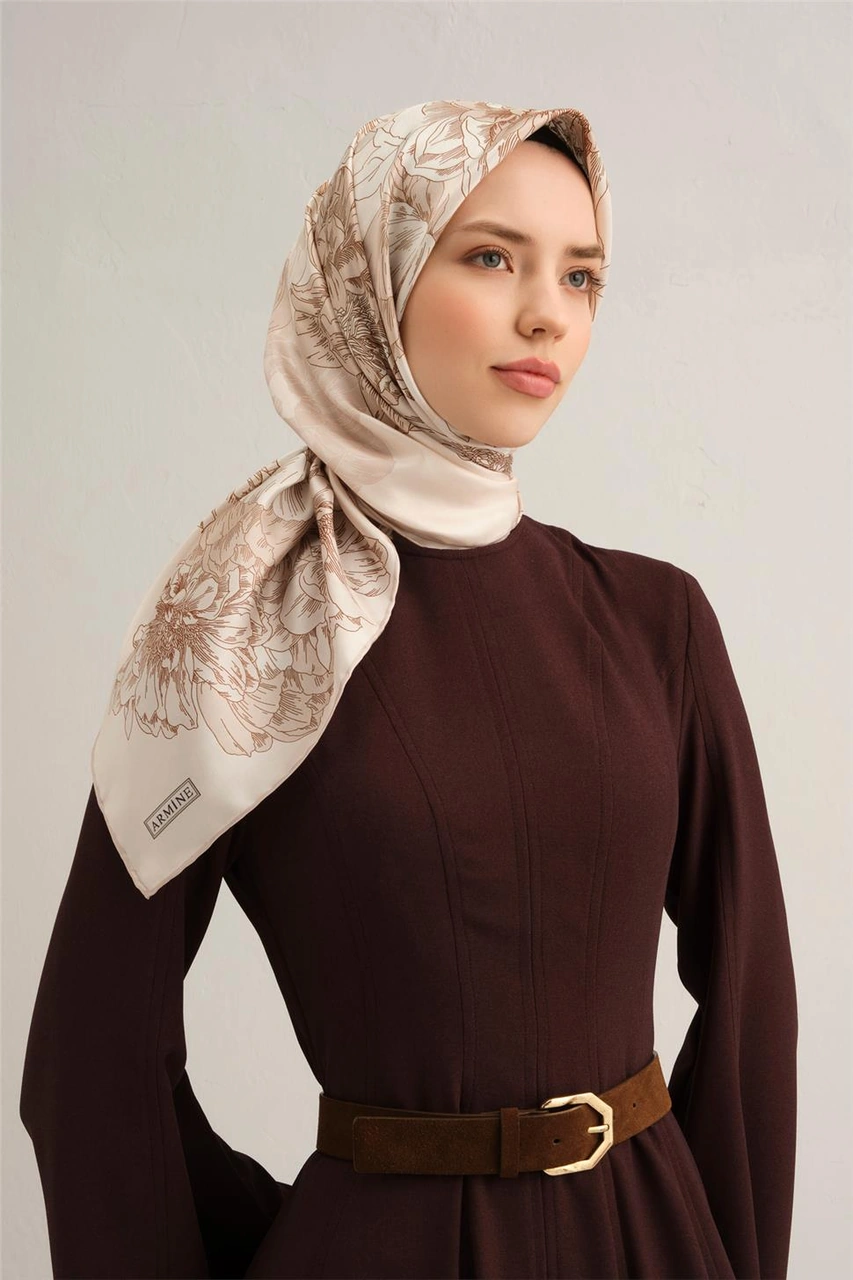 Armine Çiçek Desenli Saf İpek Sura Eşarp 9330d 80 BEj