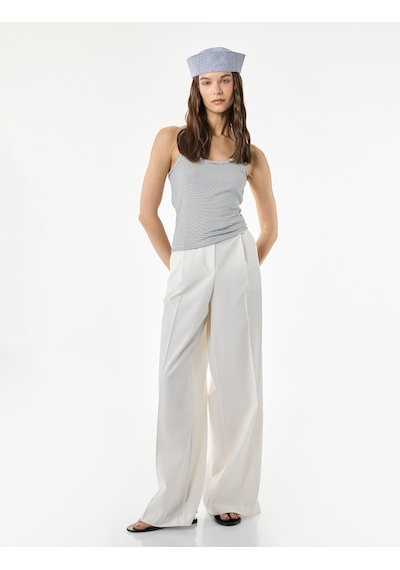 Koton Slim Fit Pamuklu Çizgili Kolsuz Halter Yaka Bluz Lacivert Çizgili 6sal30292ık