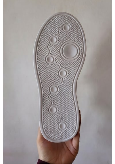 Classic-ıcon Beyaz Deri Görünümlü Yeşil Amblemli Günlük Kadın Sneaker - Rahat Tabanlı Minimalist... Classic-ıcon Beyaz Deri Görünümlü Yeşil Amblemli Günlük Kadın Sneaker - Rahat Tabanlı Minimalist...