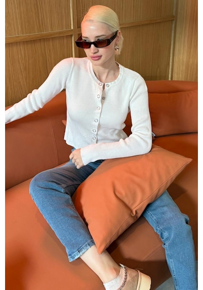 Madmext Beyaz Çıt Kapamalı Triko Kadın Hırka Mg2579 Beyaz