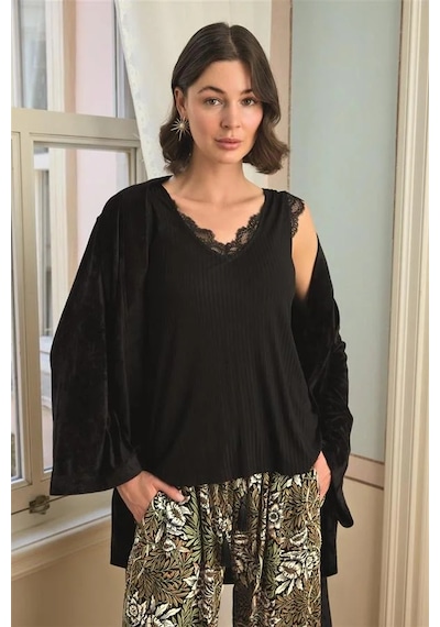Ang Butik Kadın Çiçek Yaprak Ve Etnik Desenli Dantelli 3'lü Pijama Takımı Siyah