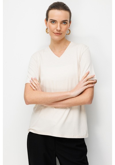 Kadın V Yaka Flamlı Kumaş Basic Tshirt Bej Bej