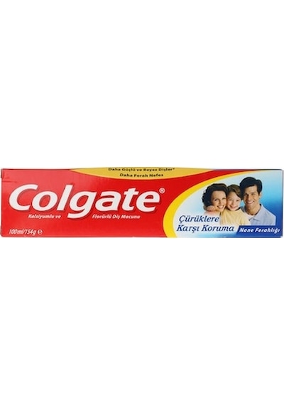 Colgate Çürüklere Karşı Koruma Nane Ferahlığı Diş Macunu 100 ML