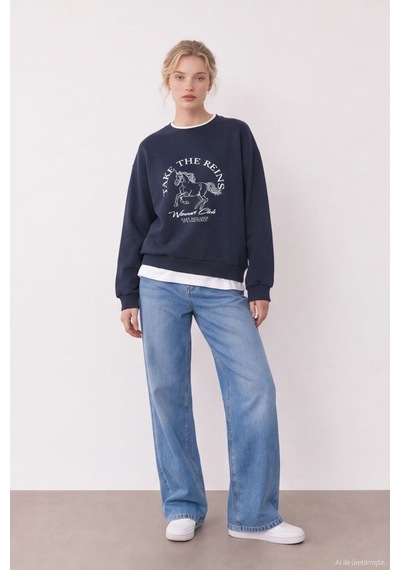Quzu Baskı Nakış Detaylı Sweatshirt Lacivert
